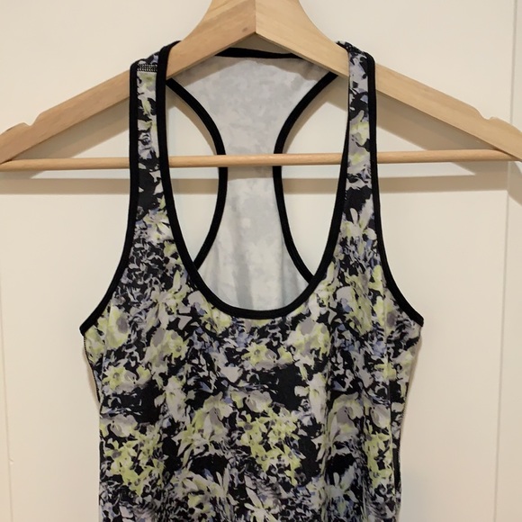 Lululemon Cool Racerback in cross court petal - Picture 3 of 6